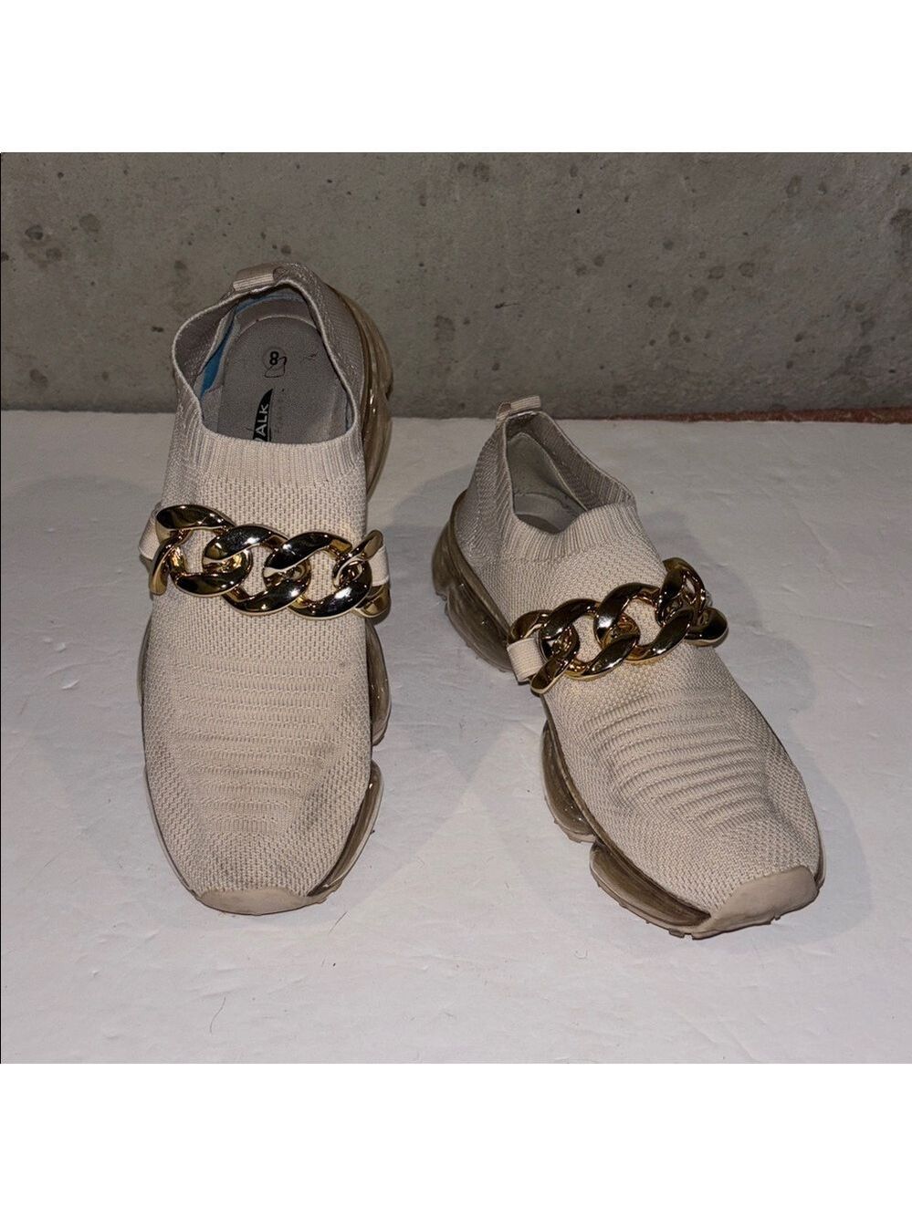 Freewalk Tan Foam Fit Sneakers With Gold Chain Embellishment - Size 8